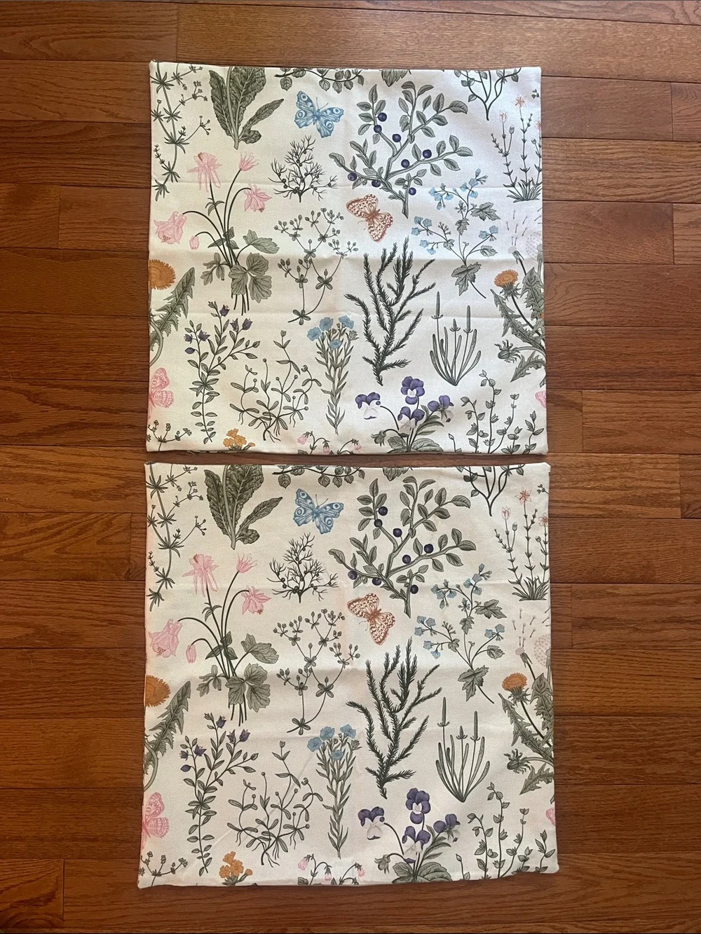 Set of 2 Tan Green Floral & Butterfly 20
